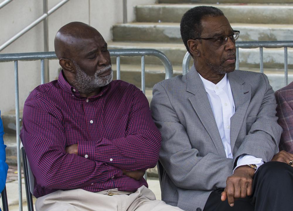 Alabama honors university’s first Black football players￼