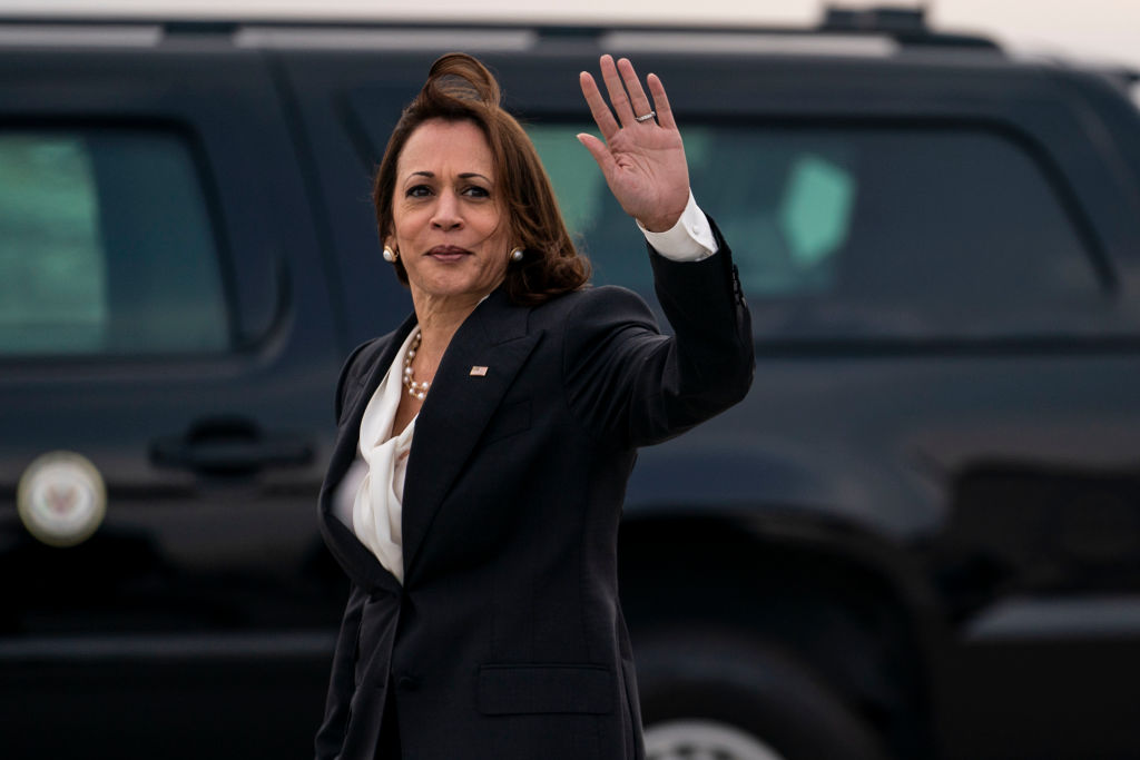 POLITICO Dragged Over ‘Disrespectful’ Headline Toward Kamala Harris