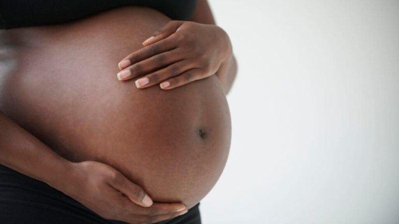 Report: Pregnant, vaccinated people more vulnerable to COVID