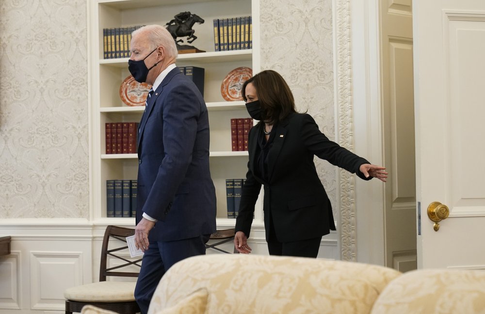 Harris positive for COVID-19, Biden not ‘close contact’