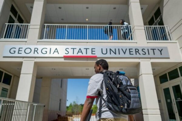 ‘We Paid to be Here’: Georgia State University Students Flood Rating Site with Low Scores After Professor Calls Campus Police on Two Tardy Students After They Refuse to Leave Class When Asked