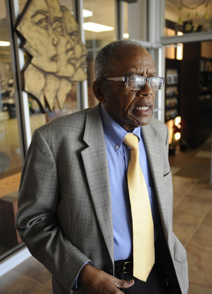 Alabama law awarding honorary degree to civil rights lawyer Fred Gray￼