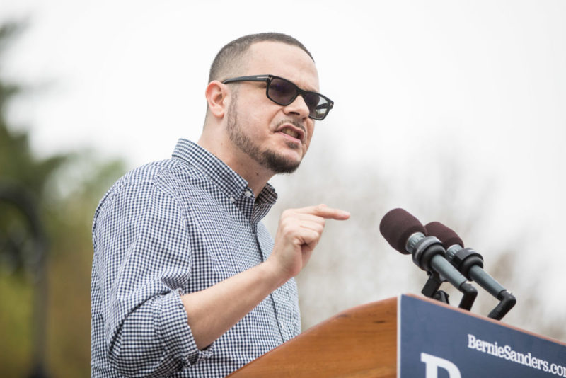 ‘A Real One’ Customers Claim Shaun King Scammed Them
