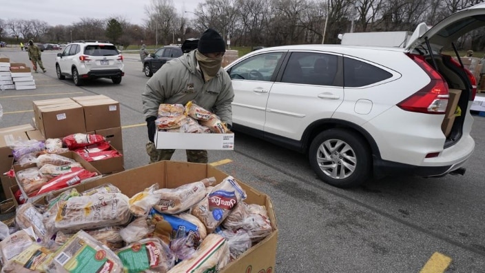 High inflation leaves food banks struggling to meet needs