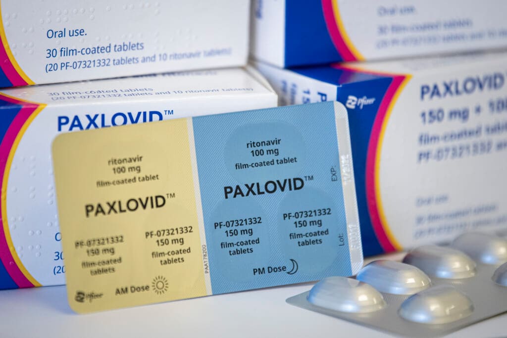 US making COVID antiviral drug Paxlovid more available at test sites