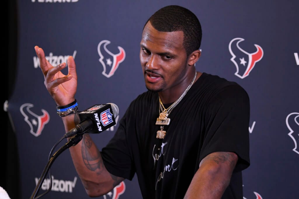 Lawsuit: Texans ‘turned a blind eye’ to QB Watson’s actions