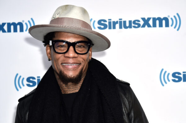 D.L. Hughley Reflects on His ‘Iconic TV Dad’ Role on ‘The Hughleys,’ Says a Reboot Is In the Works, ‘Which Will Be Another Version of Who I Am Now’ 