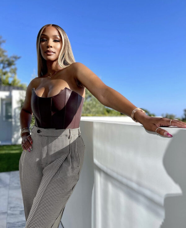 ‘Goood Lawd Savannah Fine’: Savannah James Becomes the Main Attraction While Watching Her Sons Bronny and Bryce James Play Basketball