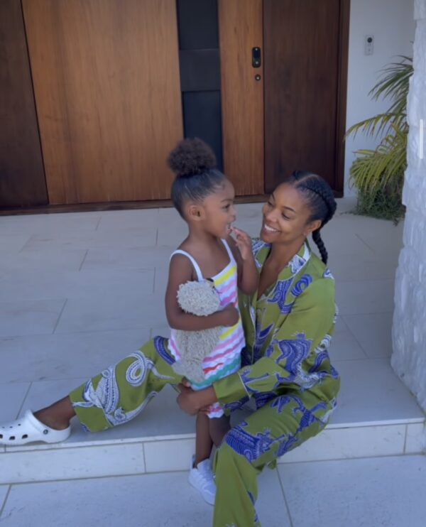 ‘I Love How Much She Loves Your Curls’: Kaavia James Stole Hearts In Gabrielle Union’s Instagram Video That Showed Her Loving On Her Mother’s Kinky Curls