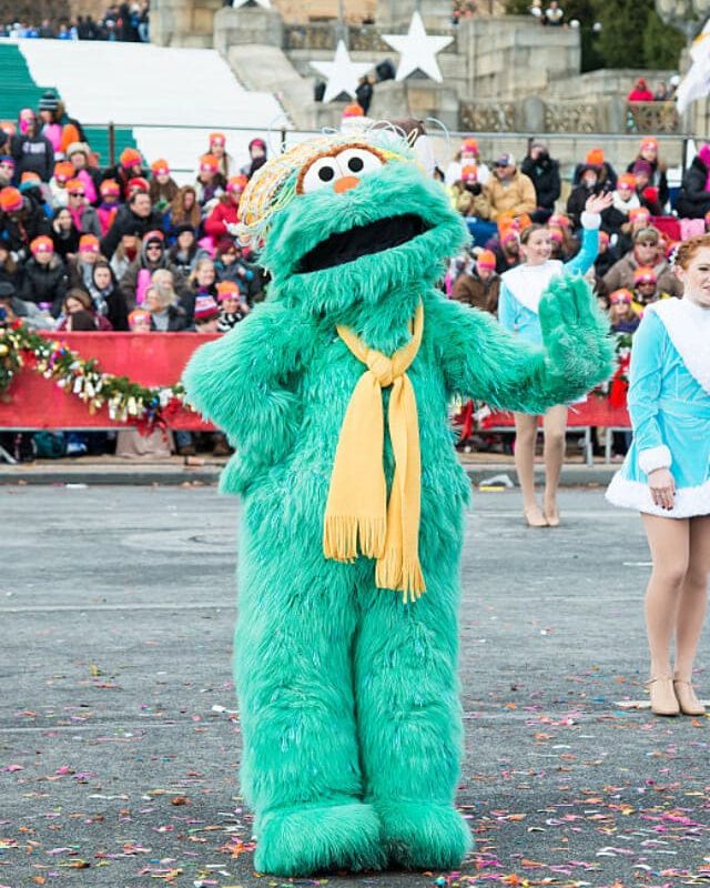 4 Disturbing Sesame Place Character Snubs