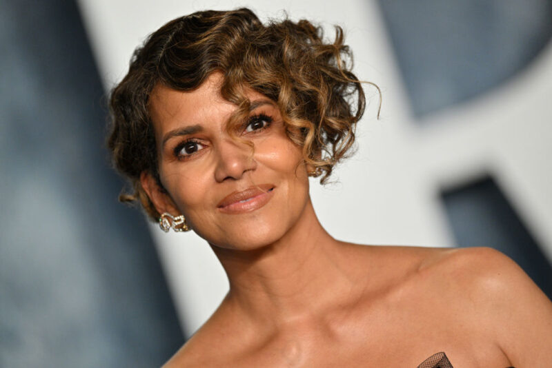 Halle Berry’s Nude Photo Sparks Hateful Tweet About ‘Aging With Dignity’