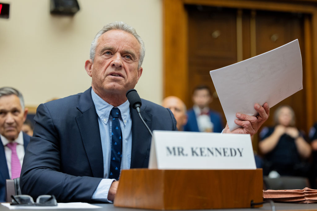 RFK Jr. Spreads COVID-19 Vaccine Conspiracy Theories About Black Nations After Alleged Antisemitism