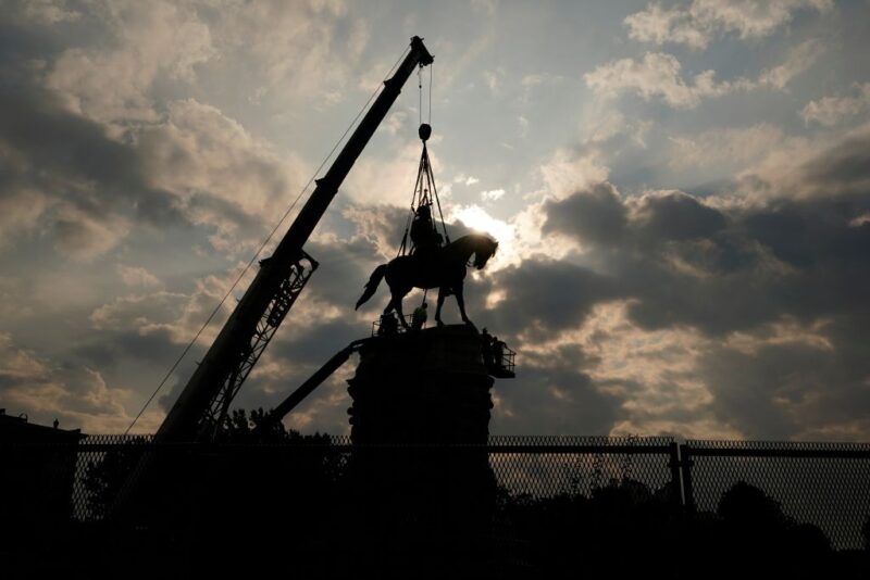 Research Suggests Confederate Monuments Correlate With Low Voter Turnout Among Black Communities