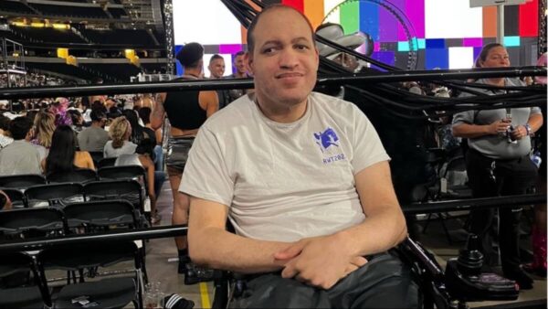 ‘For the First Time Ever, I Had a Seat on the Floor’: Disabled Man Who Missed the Beyoncé Concert In Seattle After Airline Couldn’t Fit His Wheelchair Got to Meet Bey and Miss Tina In Dallas