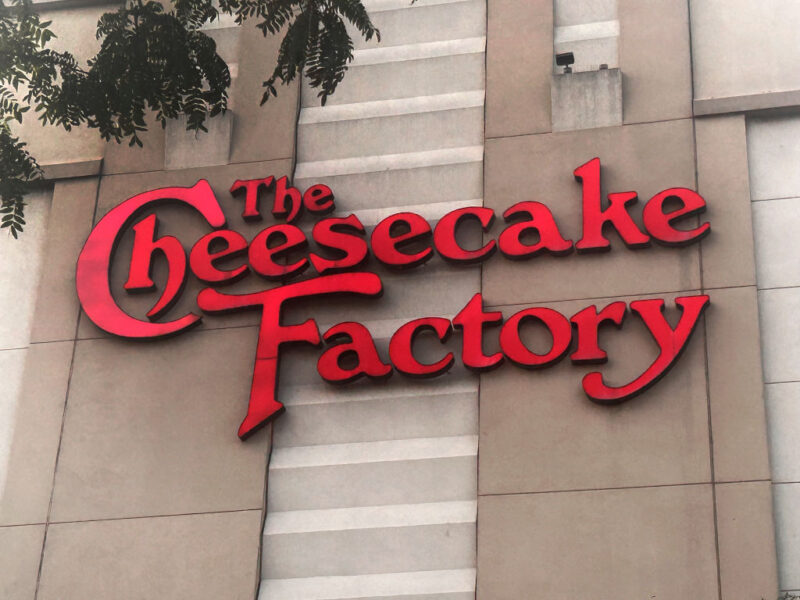 Is The Cheesecake Factory Bad? Viral Video Shows Woman Shun First Date At ‘Chain’ Restaurant