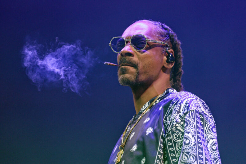 A Joint Decision: Snoop Dogg’s ‘Giving Up Smoke’ Announcement Was A Brilliant Marketing Ploy