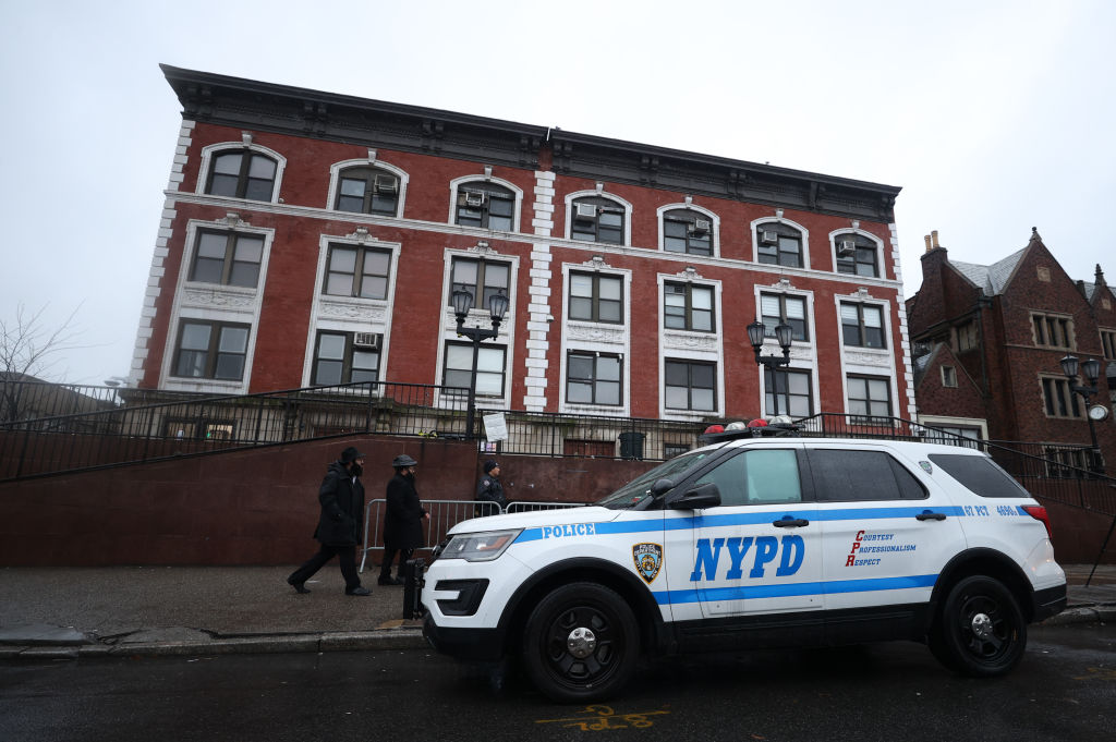 NYPD Response To Brooklyn Synagogue Tunnel Exposes Racial Double Standard Of Policing, Critics Say