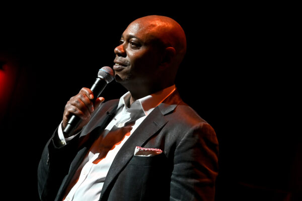 Fans Outraged After Dave Chappelle Reportedly ‘Stormed’ Off Stage After Man Violates His Strict Policy During Comedy Show