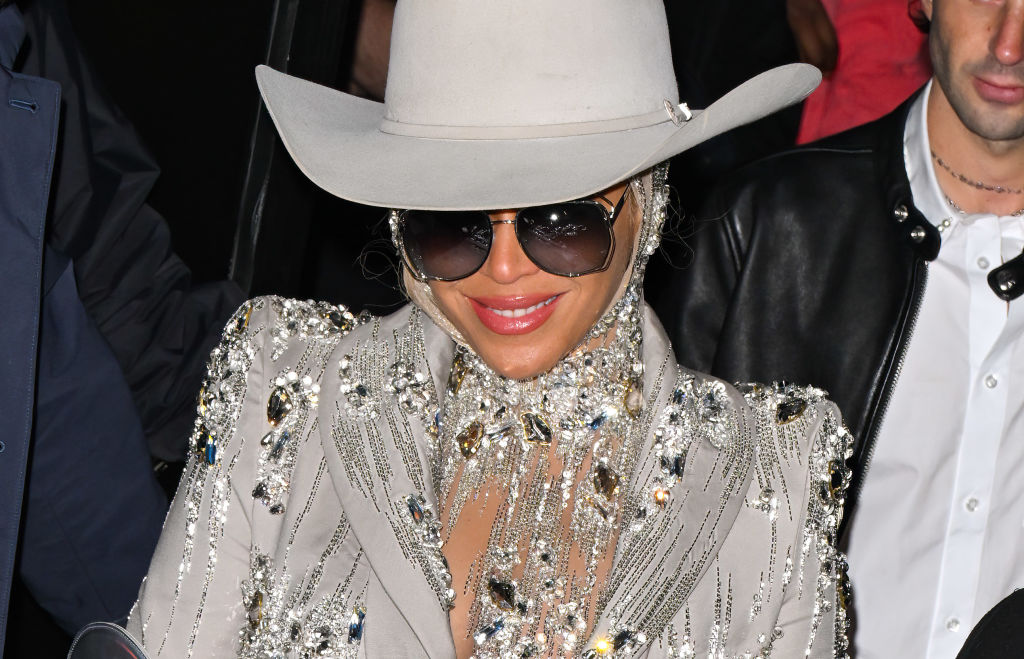 Is ‘Texas Hold ‘Em’ Country Music? Beyoncé’s New Single Sparks Genre Controversy