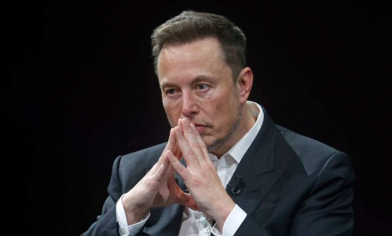 Elon Musk Calls Oscars ‘Woke’ Until He Realized How Many White People Won