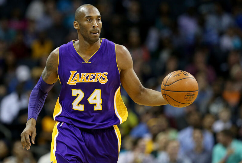 Kobe Bryant’s Father Auctions Off Replica Of Son’s 2000 NBA Championship Ring