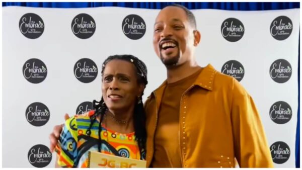 Fans Praise Will Smith for Supporting Janet Hubert at Her Book Signing as They Show the World What Forgiveness Looks Like Following Their 27-year Feud