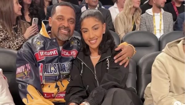 ‘I Honor You and My Family’: Mike Epps Begs for Forgiveness and Refuses to Do Another Interview  After He Was ‘Tricked’ Into Making ‘Ignorant and Reckless’ Comments That Seemingly Offended His Wife