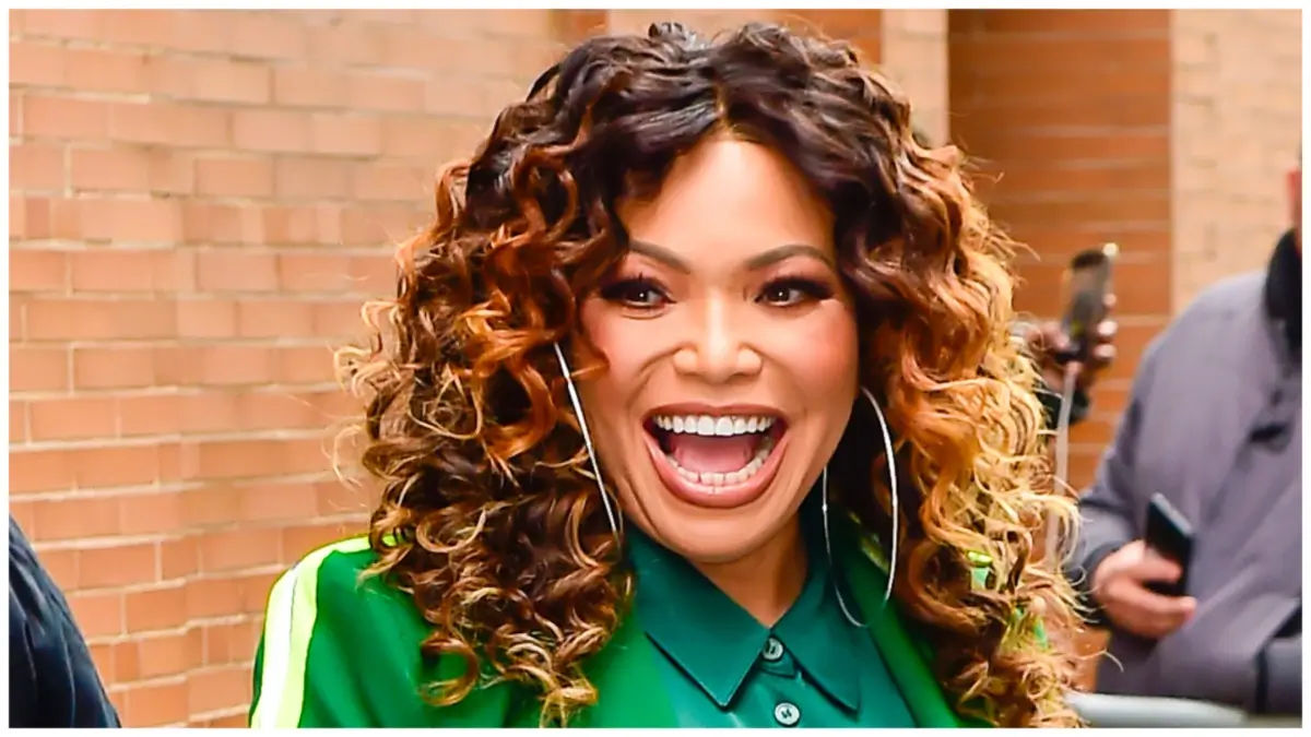 ‘You the Reason the Show Gone’: Tisha Campbell’s Tearful Reflection of ‘Martin’ Set Backfires as Outraged Fans Bring Up Her Relationship with Martin Lawrence