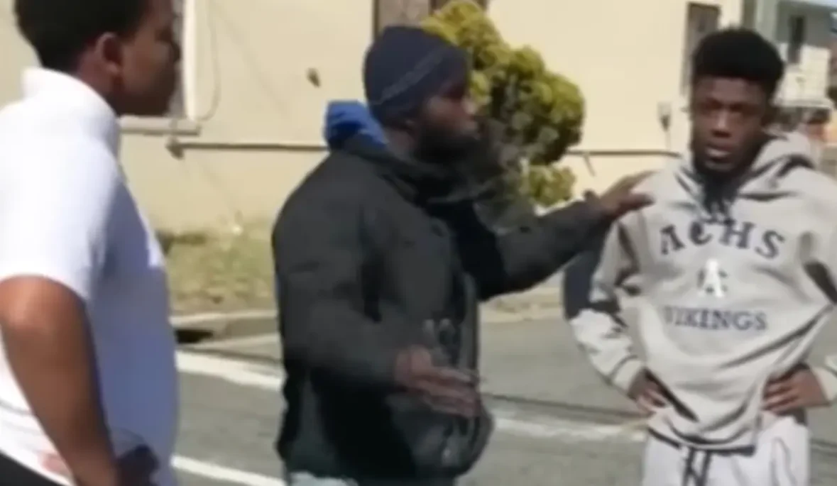 ‘Stop Playing Games’: Video of Teen Boys Squaring Up to Fight In the Middle of the Street Takes a Surprising Turn In Resurfaced Clip