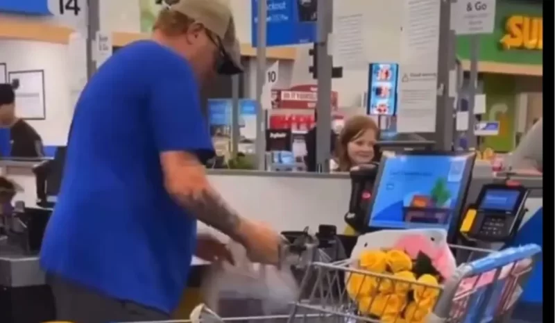 ‘I’m Not a Thief’: A Viral Video Shows a Walmart Shopper Bagging a Cart Full of Groceries at Self-Checkout Without Paying, But He Says It’s Not What It Seems