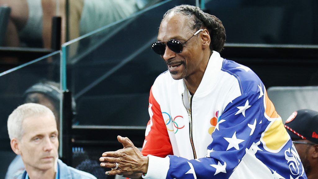 While in Paris, Snoop Dogg reveals he’s a bag connoisseur