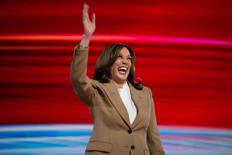 Tan Suit: Kamala Harris Channels Her Inner Obama With Wardrobe Choice For DNC’s Opening Night