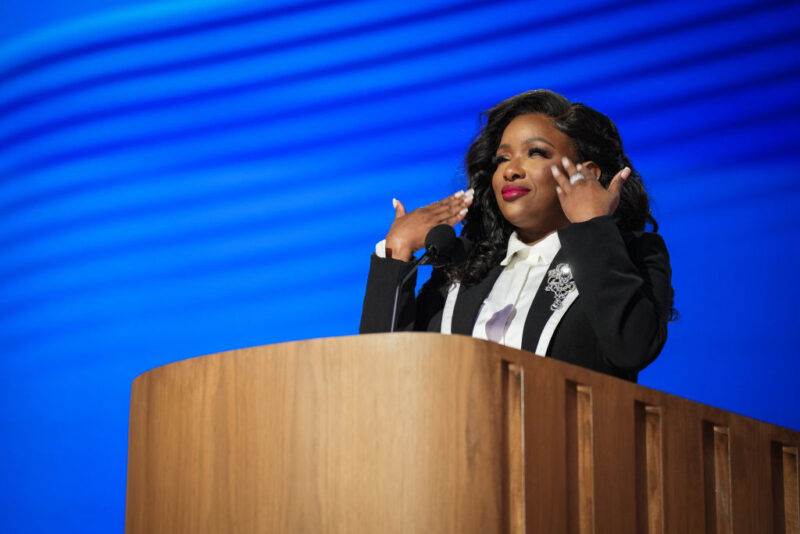 Rep. Jasmine Crockett gets emotional sharing Kamala Harris story at DNC