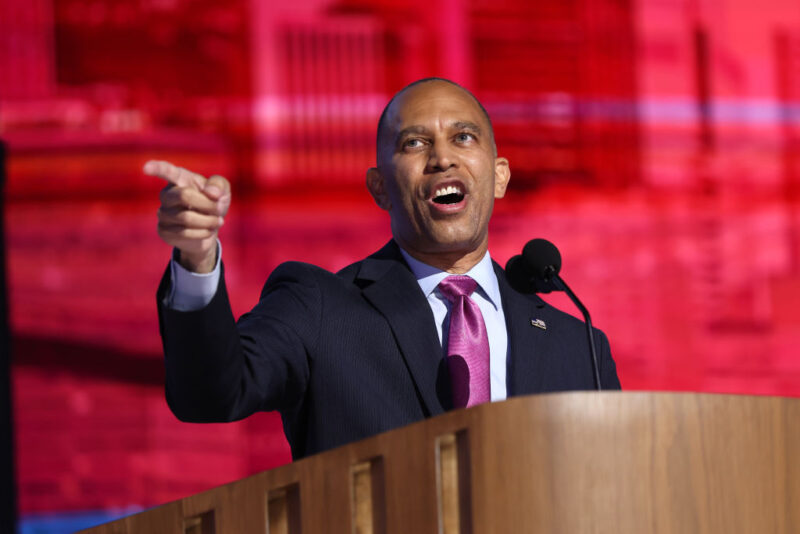 Hakeem Jeffries scorches Trump at DNC: ‘Bro, we broke up with you for a reason’