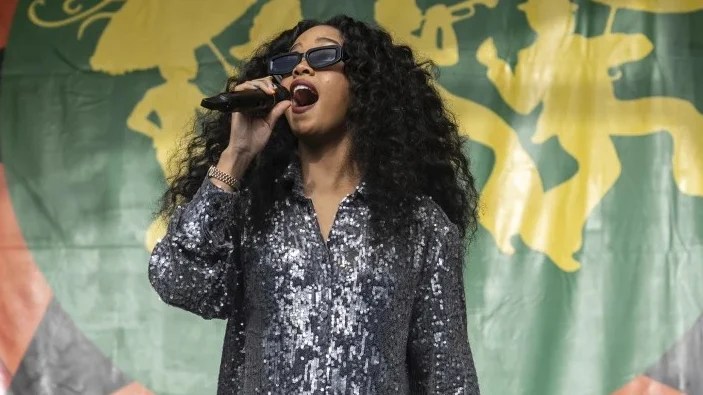 H.E.R. to sing at Paris Olympics closing ceremony as event heads to Los Angeles