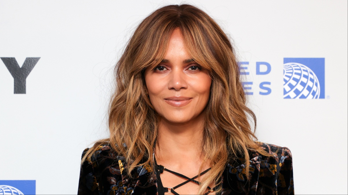 ‘I Wanted to be the Crack Ho’: Halle Berry Reveals Shocking Reason She Stopped Showering or Brushing Her Teeth for Her Most ‘Loved’ Movie Roles