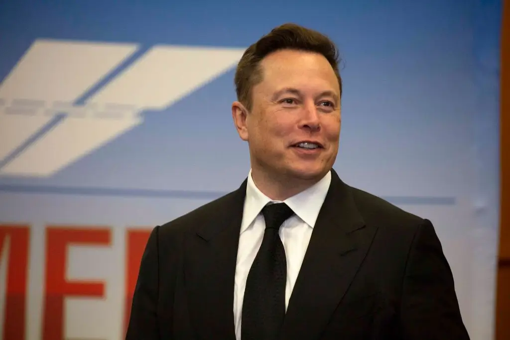 ‘This Ends Bad’: Elon Musk Sparks Outrage From Director of ‘I, Robot’ Who Calls CEO a Thief Over Designs of Tesla’s Controversial New Cybercab