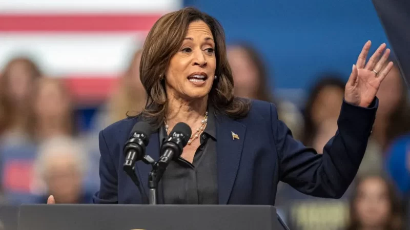 Kamala Harris goes viral after trolling apparent pro-Trump hecklers at rally: ‘You meant to go to the smaller one’