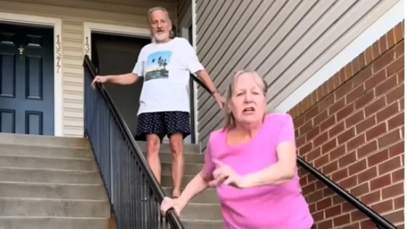 ‘Shut the F—k Up, Idiot!’: Crazed Couple Gets Instant Karma After Berating Neighbor for Knocking on Back Door In Viral Video