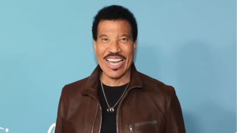 ‘He Was 40 Years Old When She Was Born’: Lionel Richie’s Jaw-Dropping Date with Young Girlfriend Starts a Fire Storm as Fans Learn She’s Less Than Half His Age