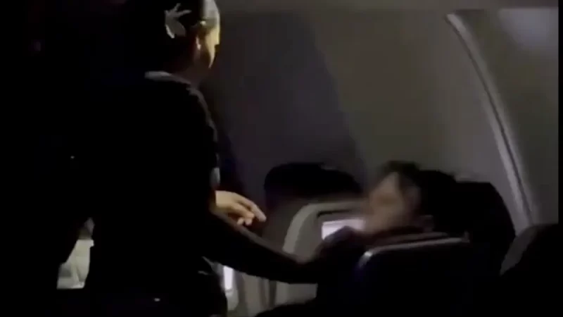 ‘You Ugly People!’: ‘Intoxicated’ Woman Erupts In Racist Tirade Before Crew Is Forced to Duct-Tape Her Mouth on 11-Hour Flight, Video Shows