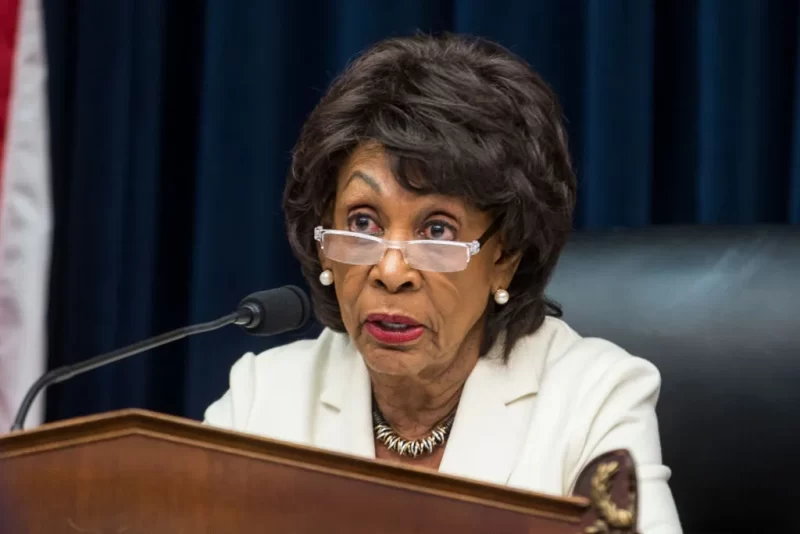 Rep. Maxine Waters slams media ‘playing politics’ over wildfires and begs people to uplift Altadena’s Black community