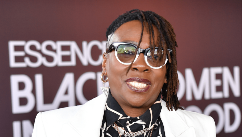 Gina Yashere of ‘Bob (Hearts)Abishola’ fame forced to evacuate from her homeamidst Los Angeles wildfires : ‘Our street is on fire’