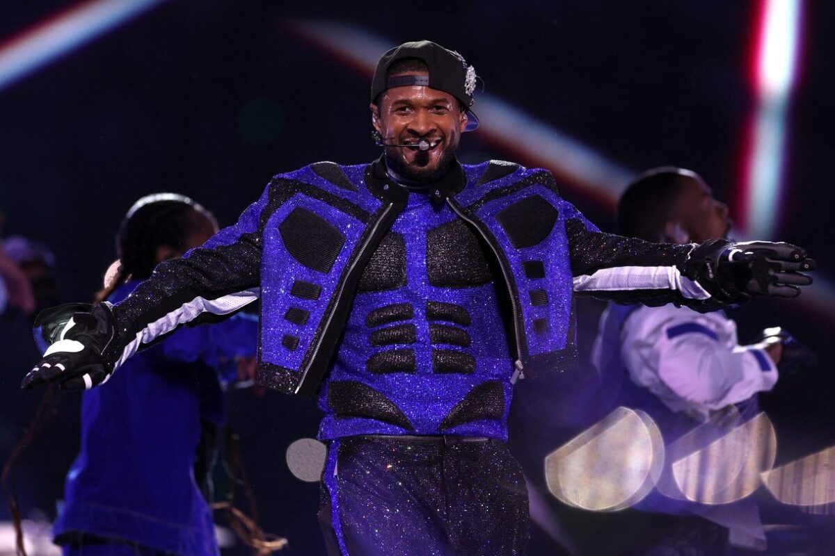 Usher has some advice for Kendrick Lamar ahead of the Super Bowl: ‘Savor the moment’