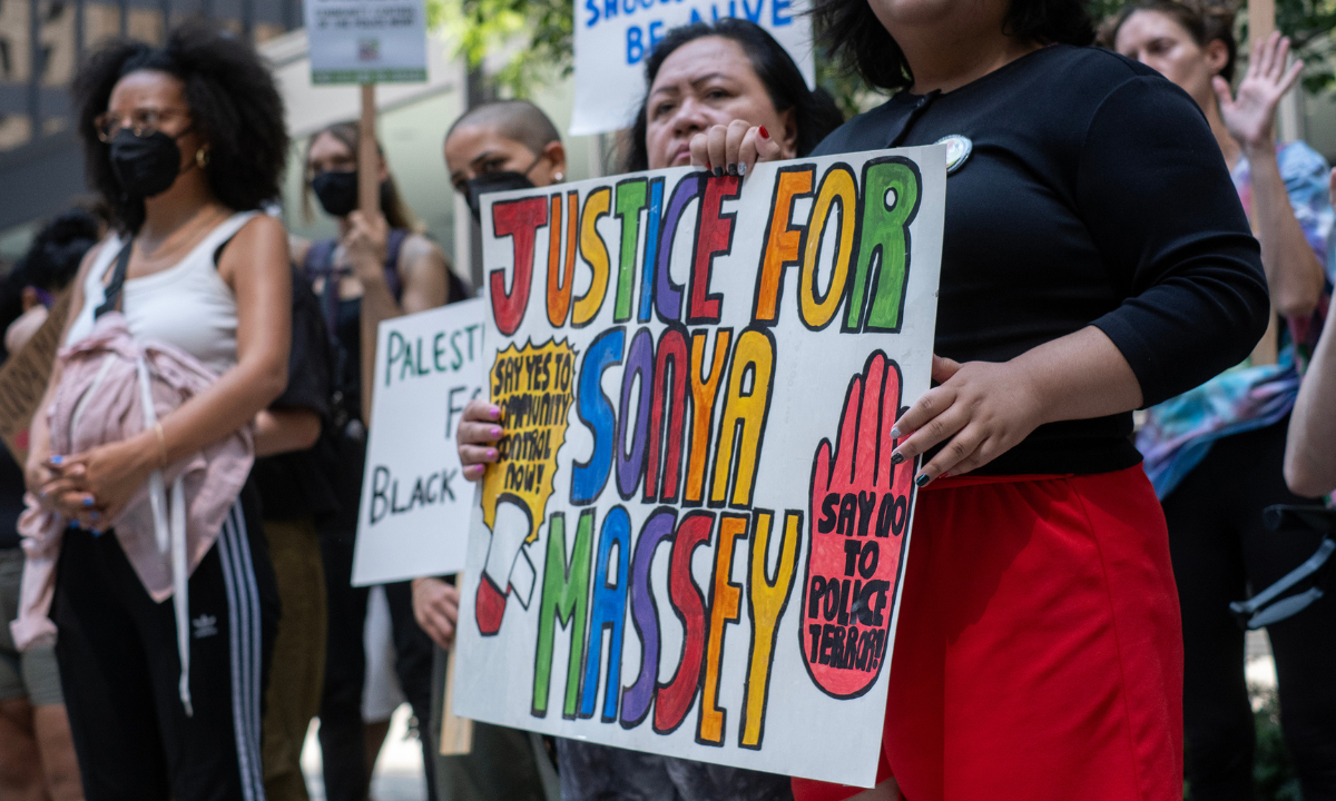 Sonya Massey’s family reach a $10 million settlement following fatal 911 call