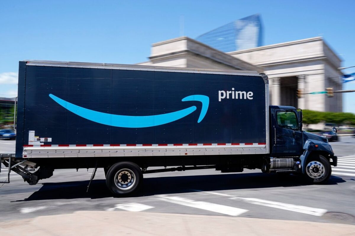 Amazon is not planning to break out tariff costs online as White House attacks potential move