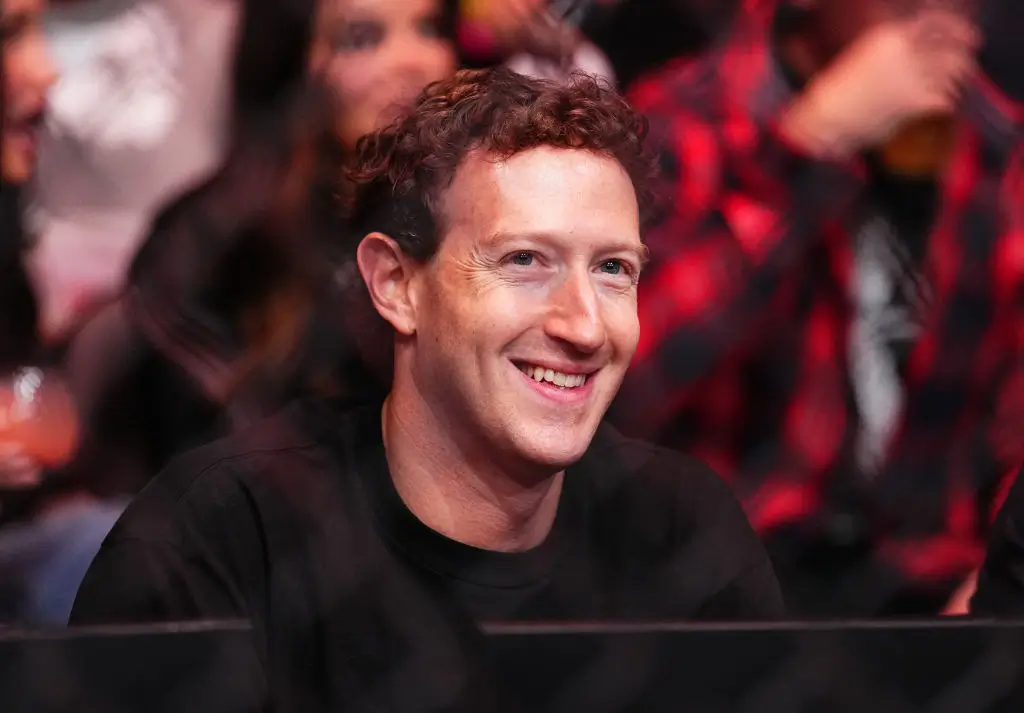 ‘Not Him Trying to be Like Bezos’: Mark Zuckerberg Under Scrutiny for Boosting Public Appearances with Wife After Incident with Jeff Bezos’ Fiancée
