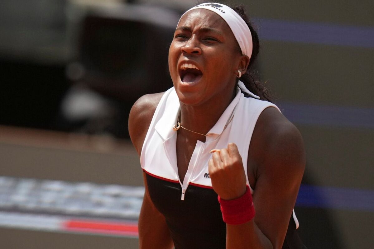 Coco Gauff advances to Italian Open semifinals with straight-set win over Mirra Andreeva