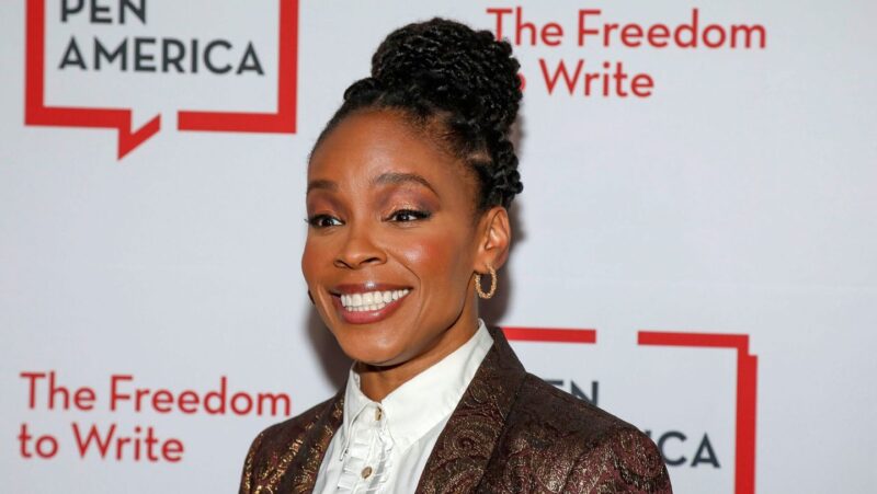 Literary world gathers for PEN America dinner-gala hosted by Amber Ruffin