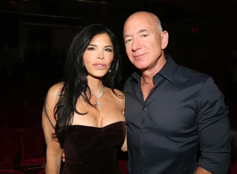 ‘She Was So Beautiful’: Fans Shocked by Lauren Sánchez’s Transformation in Before-and-After Pics from Years Before She Dated Jeff Bezos